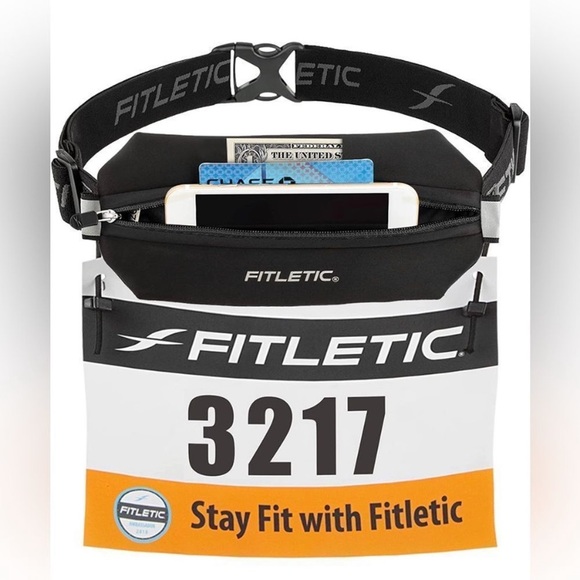 NWOT Fitletic Ultimate Adjustable Unisex Running and Workout Belt Black IPhone - Picture 1 of 5